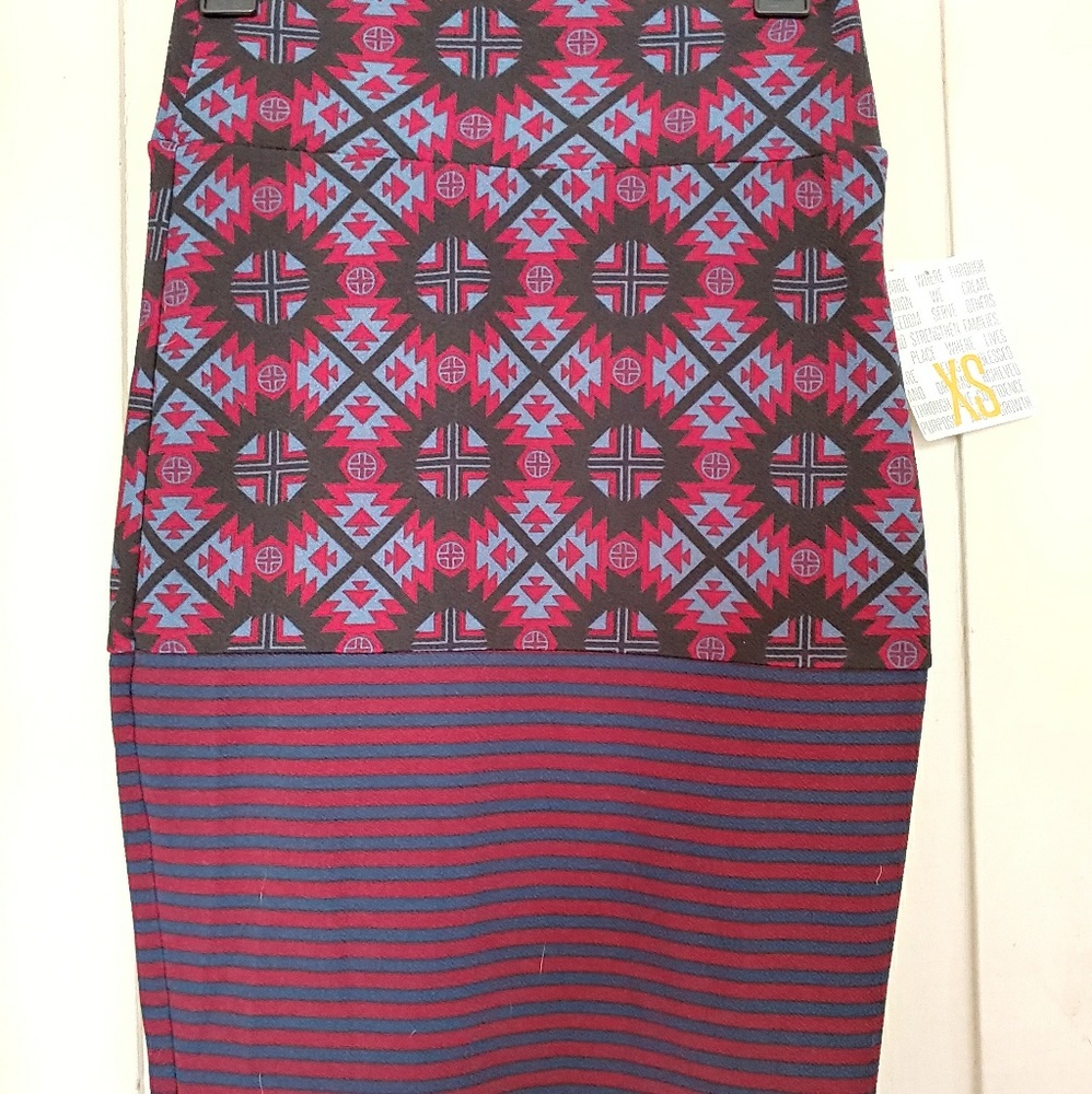 XS LuLaRoe Cassie Skirt